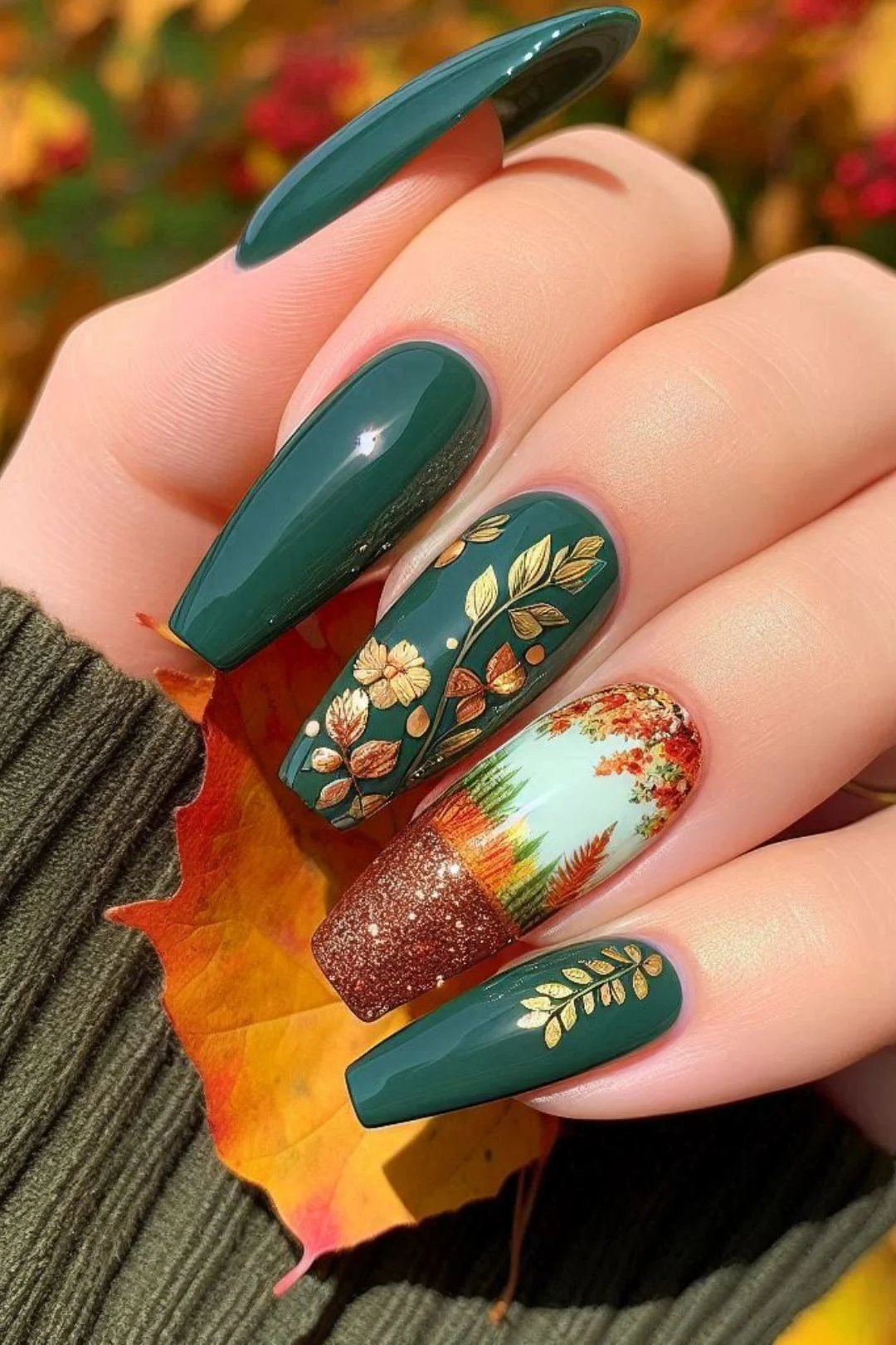 Explore stunning green nail designs for fall, featuring glitter, bright colors, and fun seasonal nail art. From deep emerald and olive tones to whimsical autumn-themed stickers, these trendy ideas will add a stylish and festive touch to your autumn look.