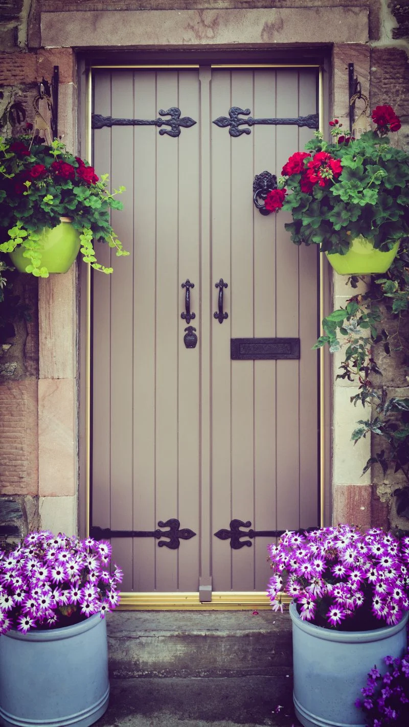 Cottagecore iPhone Wallpaper