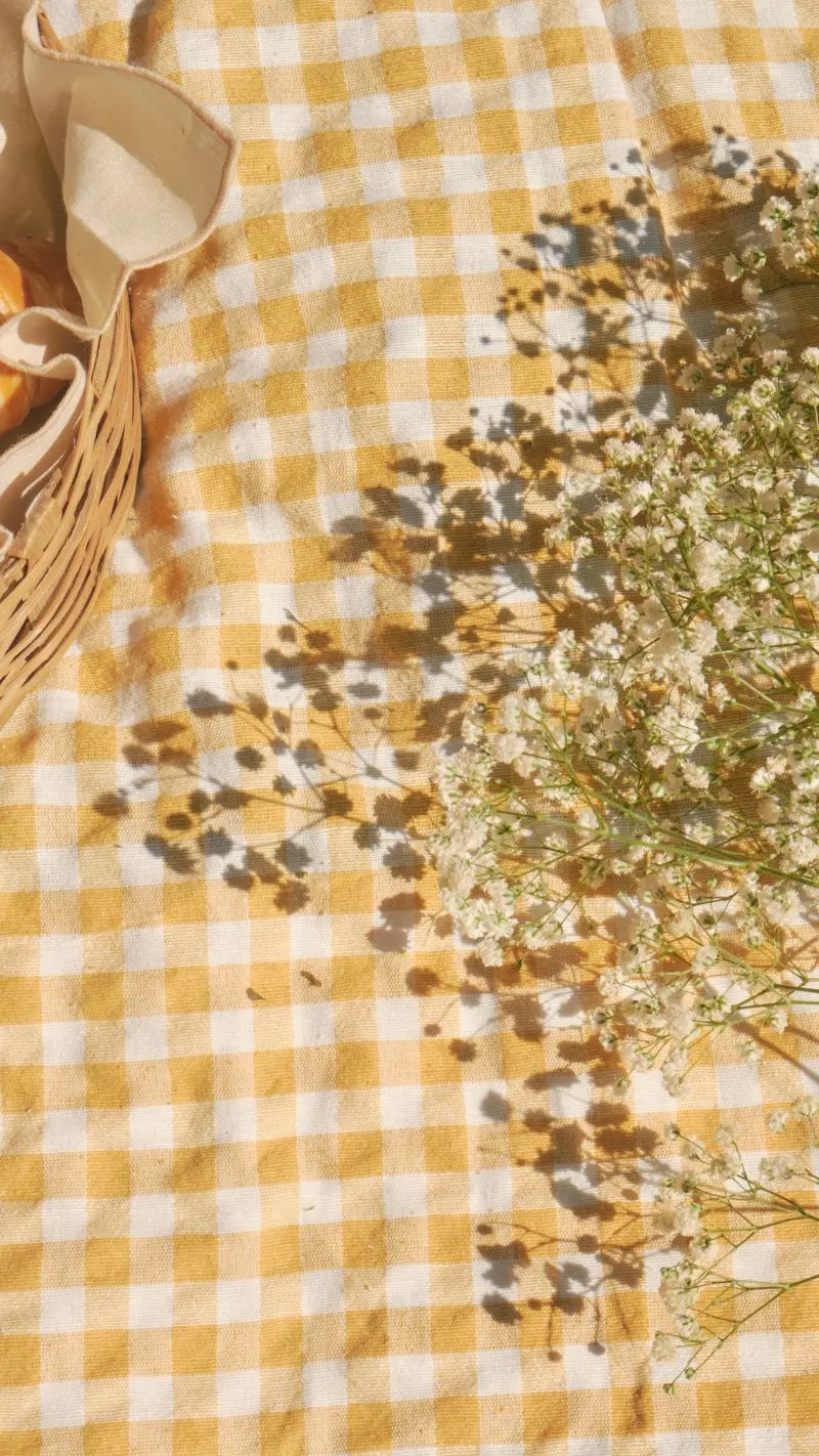 Cottagecore iPhone Wallpaper