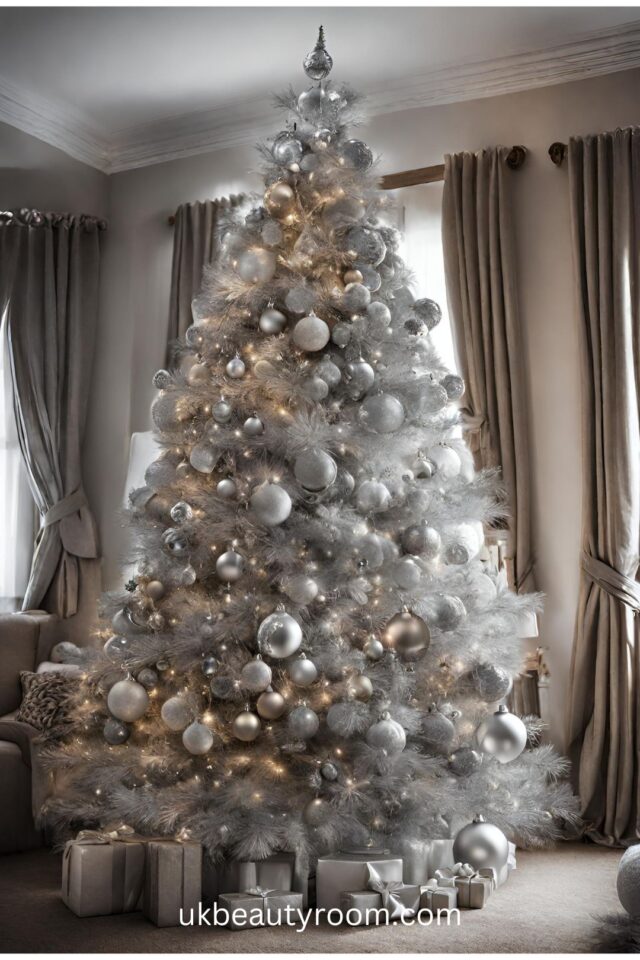 13 Elegant & Unique Christmas Tree Ideas for 2025
