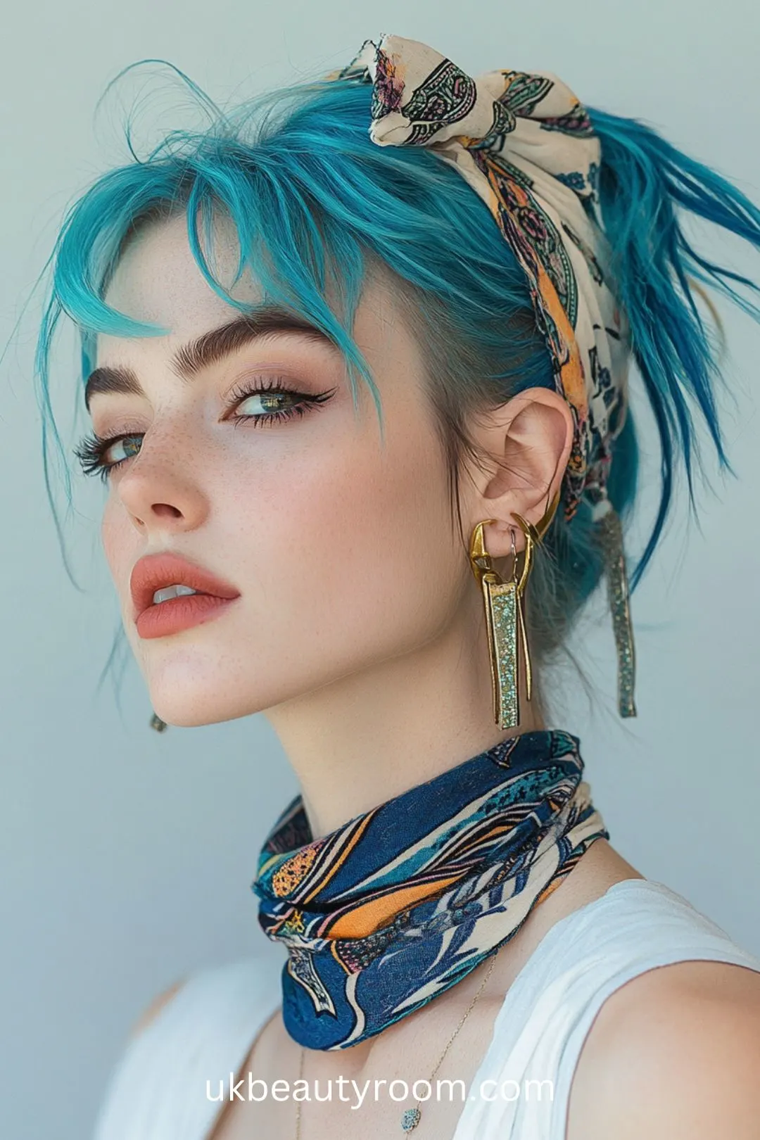 Festivals are the perfect time to express your unique style through creative and colorful hairstyles.  Whether you're heading to a music festival, a summer fair, or a renaissance event, these 23 ideas will ensure your hair is as memorable as the experience!  Simple, short, music, curly hair, rave, braids, long hair, summer, easy, country, bangs, renaissance, 2024, ponytail, updo, easy, with fake hair.