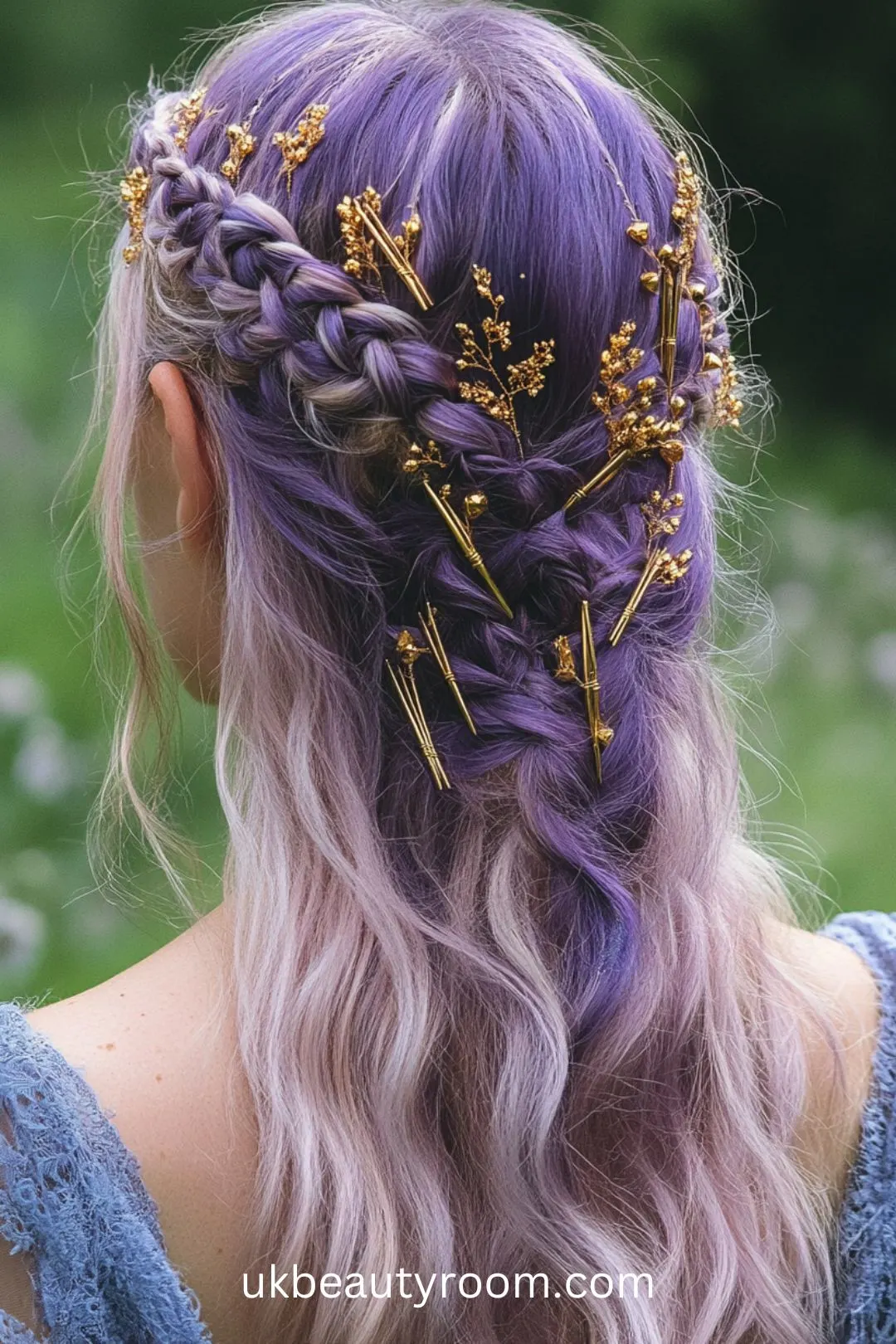 Festivals are the perfect time to express your unique style through creative and colorful hairstyles.  Whether you're heading to a music festival, a summer fair, or a renaissance event, these 23 ideas will ensure your hair is as memorable as the experience!  Simple, short, music, curly hair, rave, braids, long hair, summer, easy, country, bangs, renaissance, 2024, ponytail, updo, easy, with fake hair.