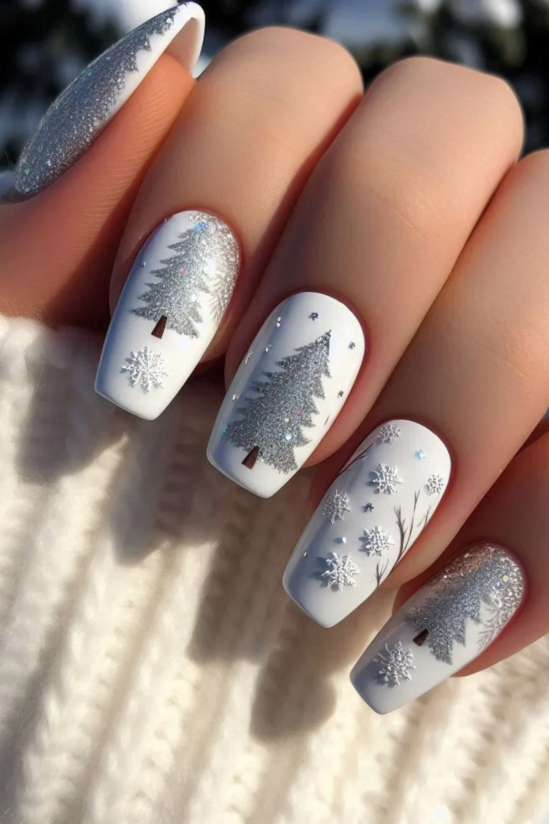 Get ready for the holidays with these stunning white Christmas nails! Our article features cute Christmas nails that are perfect for December nails. Discover simple designs, milky tones, and festive flair. From Christmas gel nails to Christmas nails easy acrylic options, you’ll find inspiration for every style. Celebrate in style with our festival nails ideas!