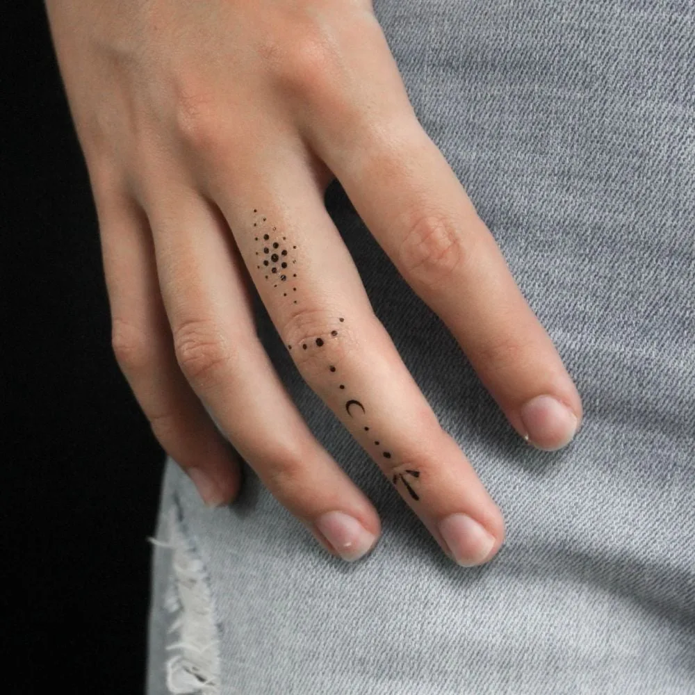 Cute Dot Tattoos on Fingers in 2025