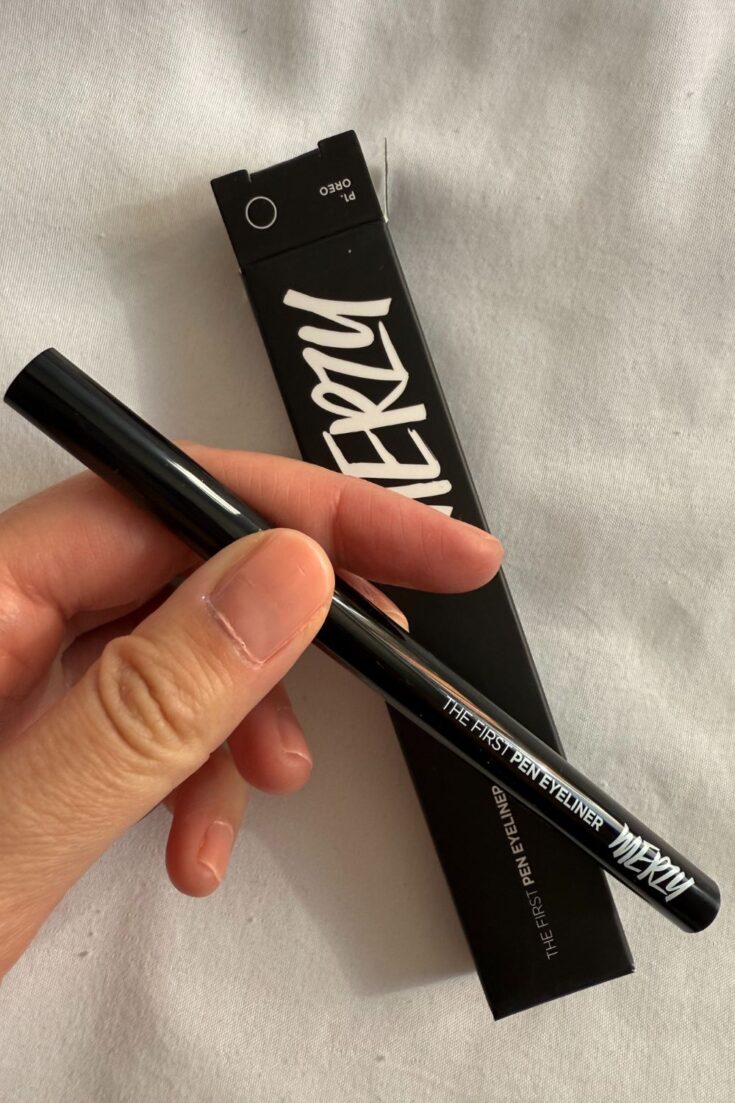 Image for MERZY — The First Pen Eyeliner 0.5 g “P1. Oreo”