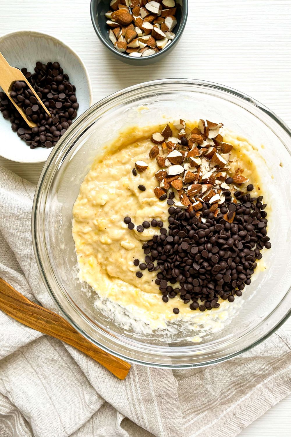 almond chocolate banana bread