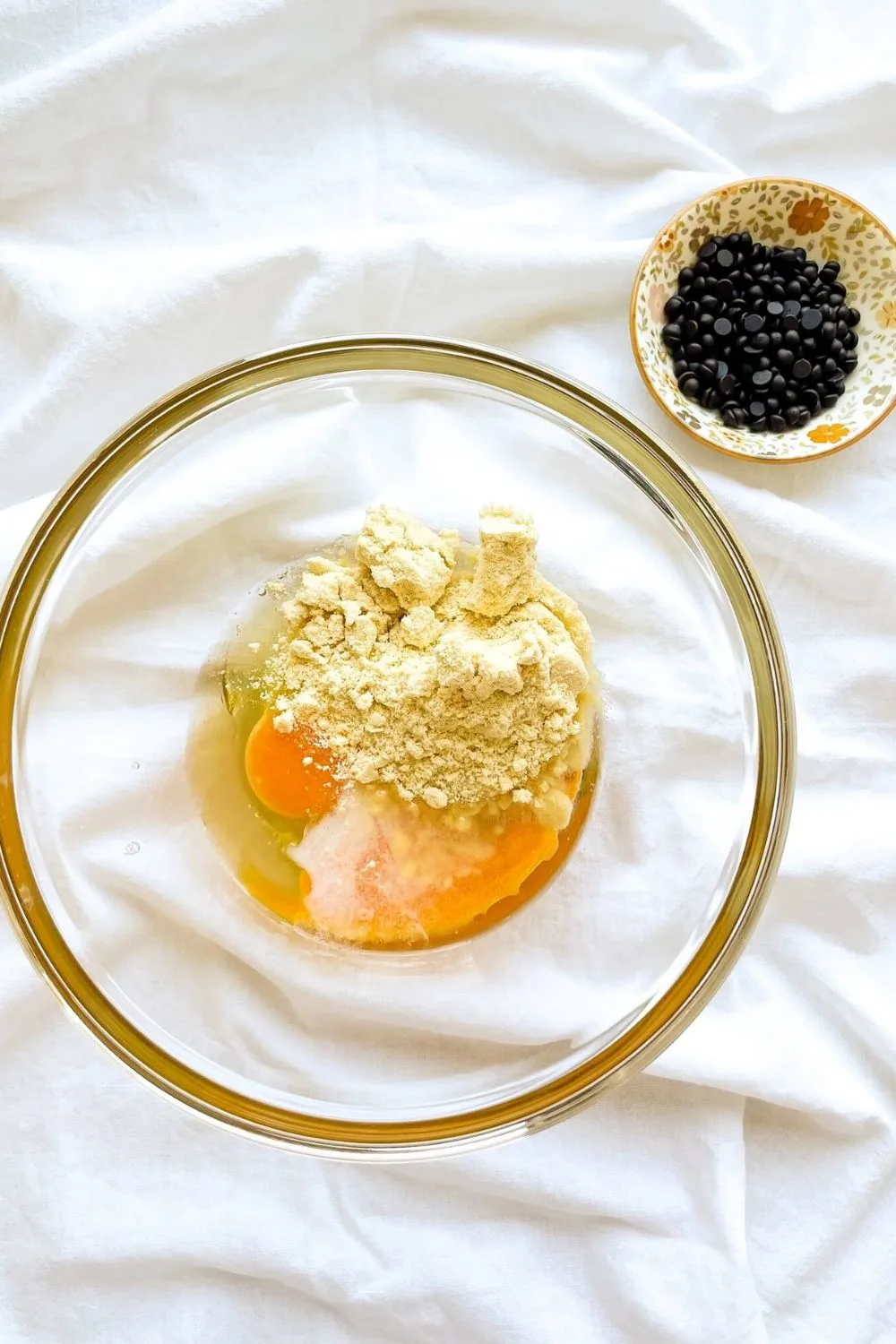 coconut flour chocolate chip cookies