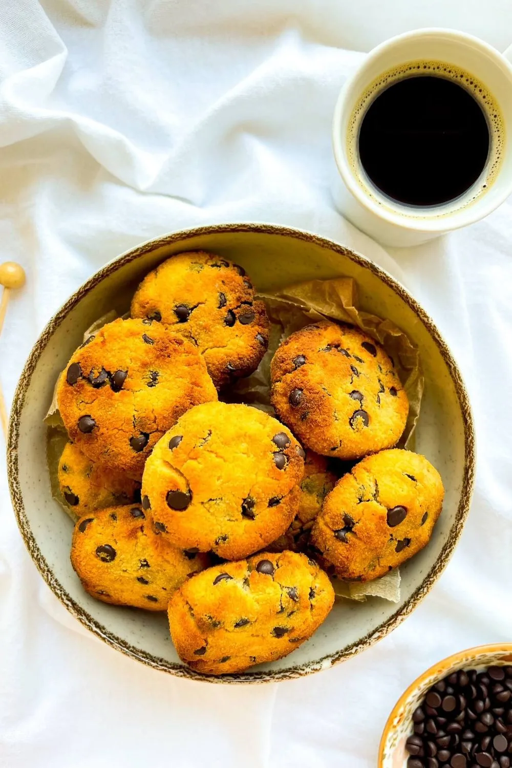 coconut flour chocolate chip cookies