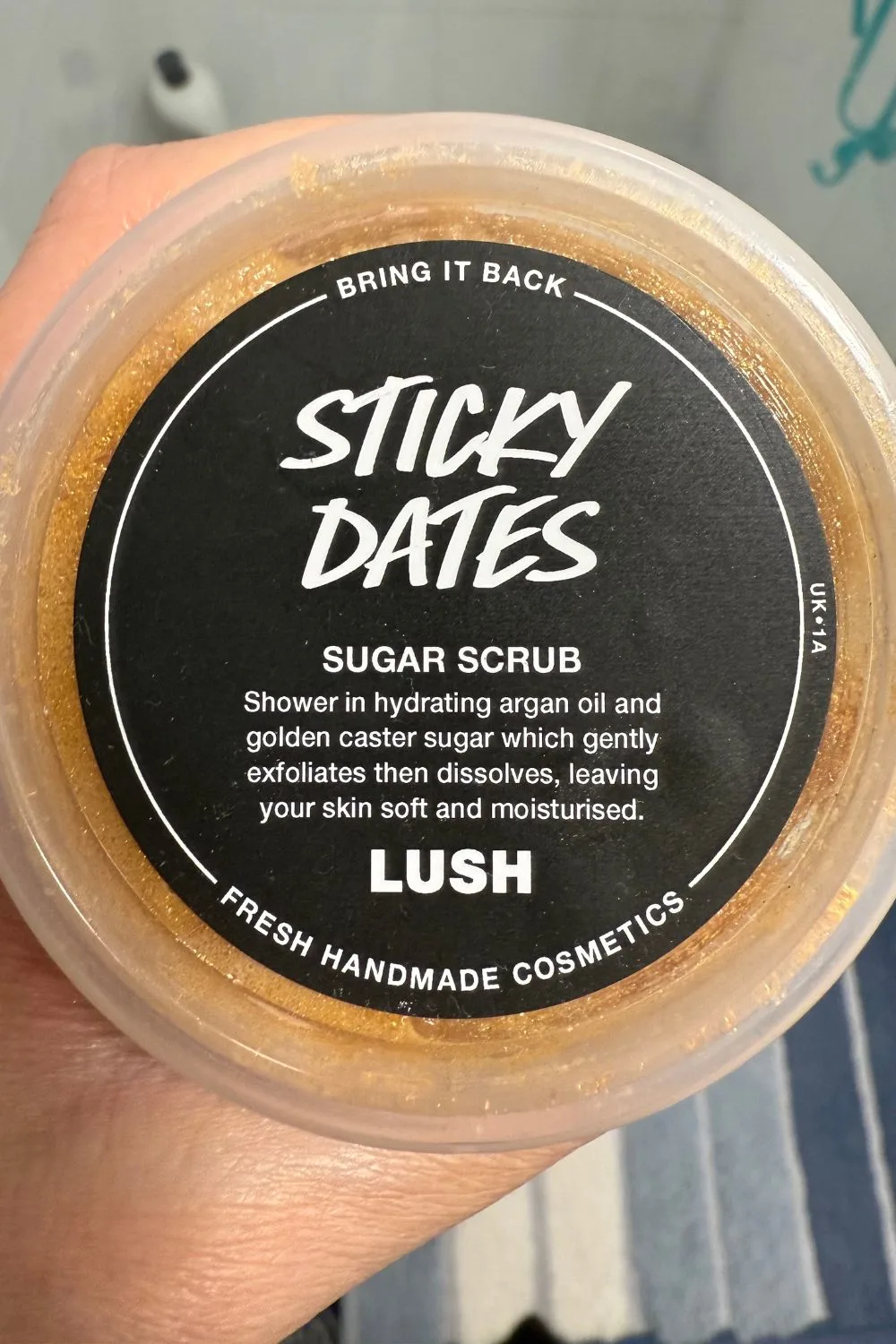 LUSH Sticky Dates Review