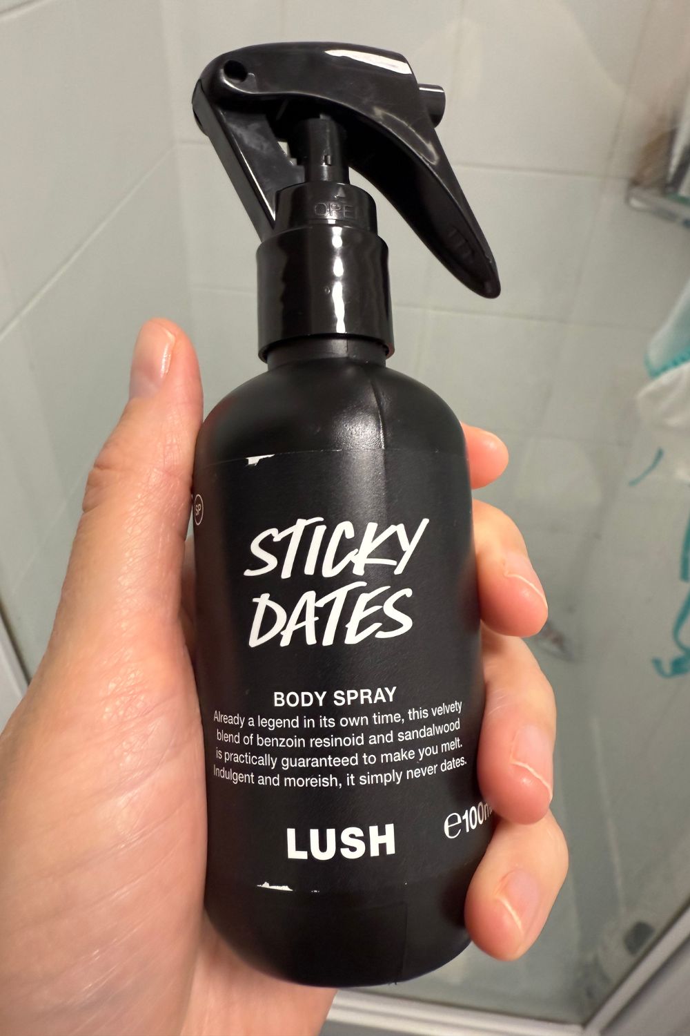 LUSH Sticky Dates Review