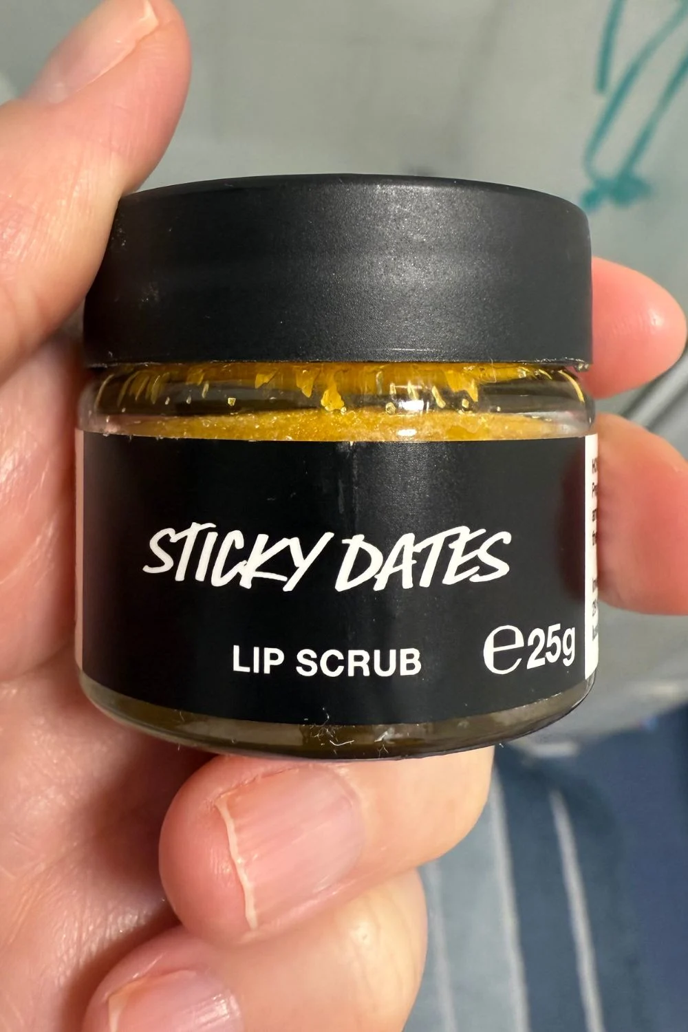 LUSH Sticky Dates Review