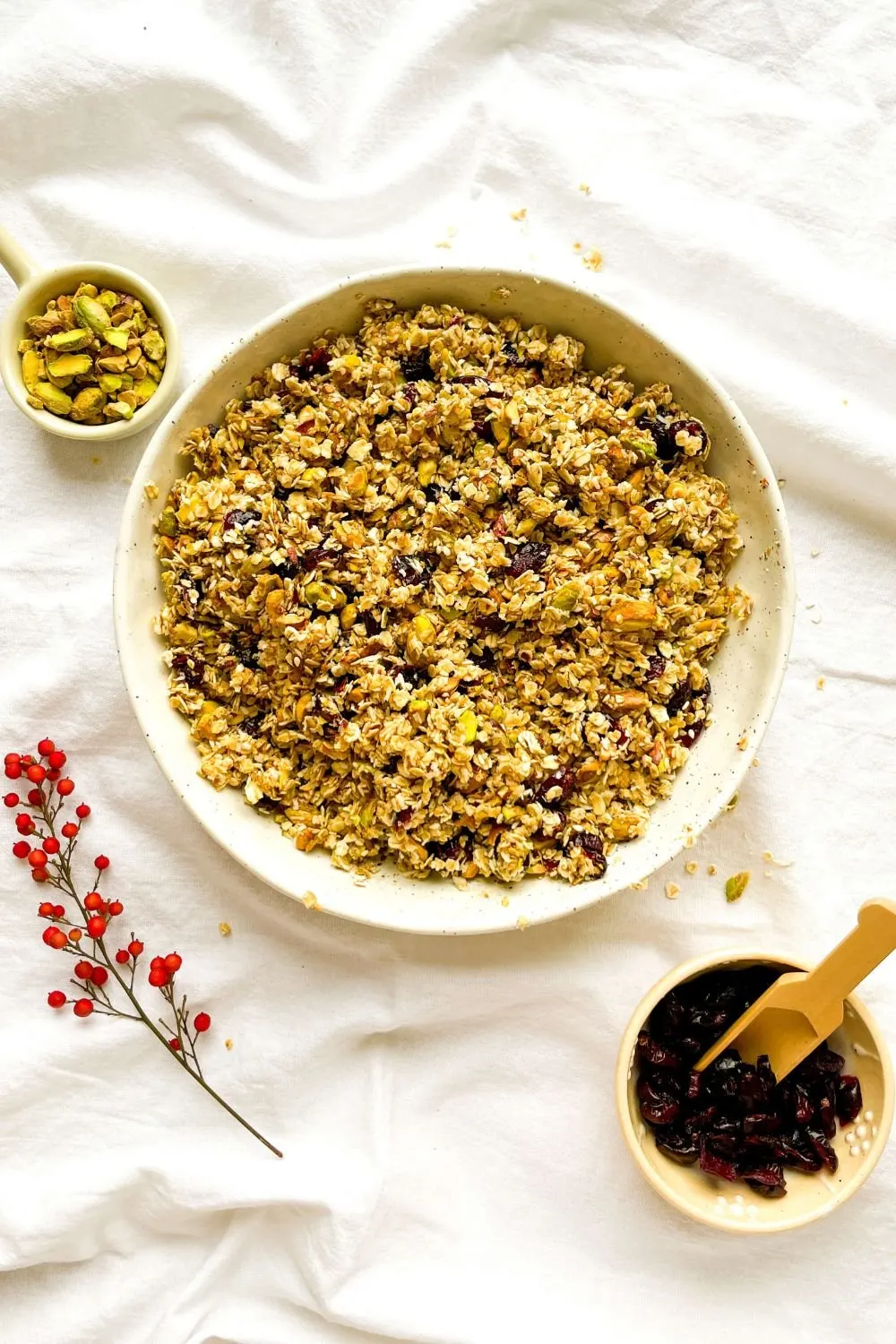 Pistachio granola bars