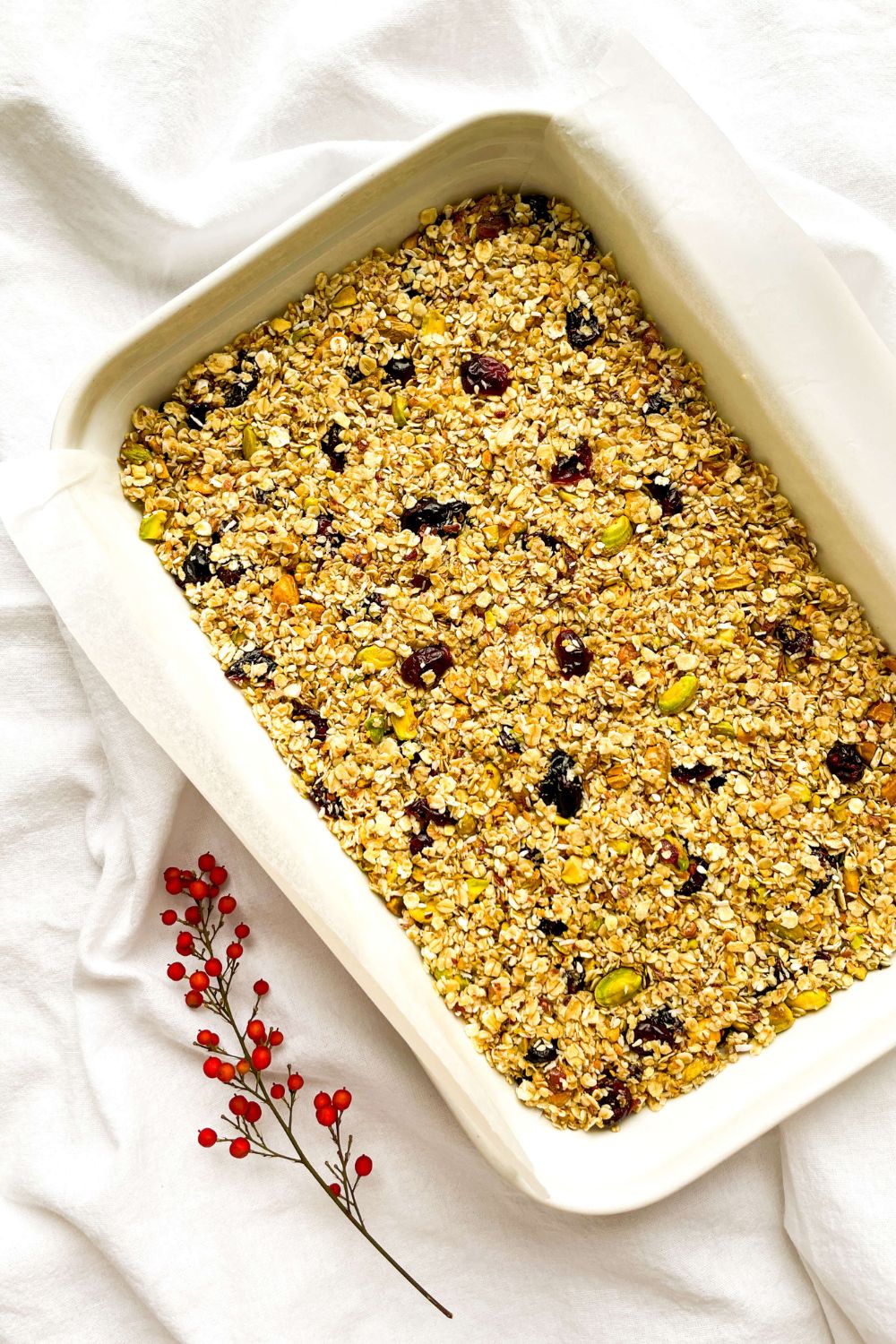 Pistachio granola bars