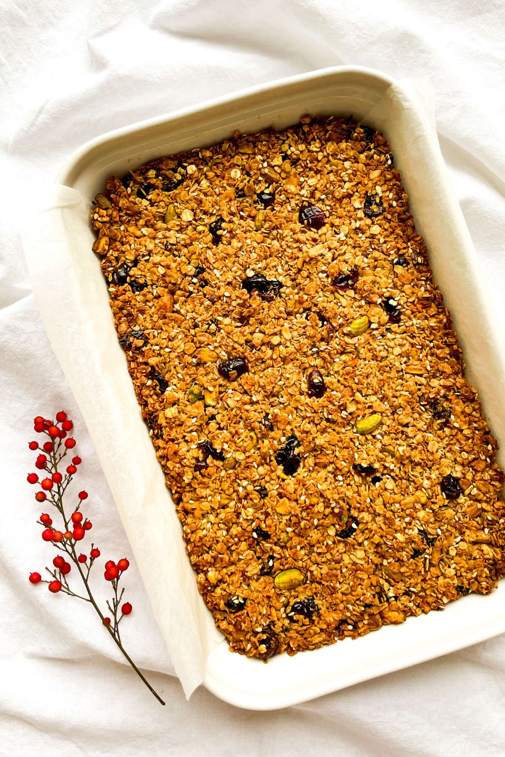 Pistachio granola bars