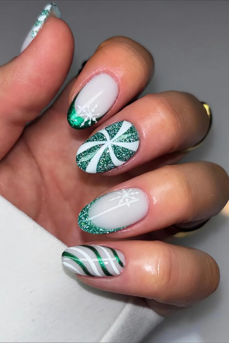 Green Glitter Snowflake Mix Nails