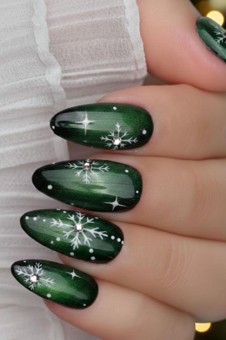 Green Cat Eye Snowflake Nails